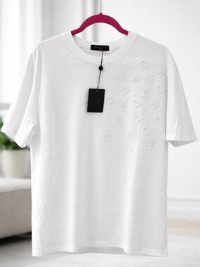 Louis Vuitton White Embossed Monogram Short Sleeve Tee